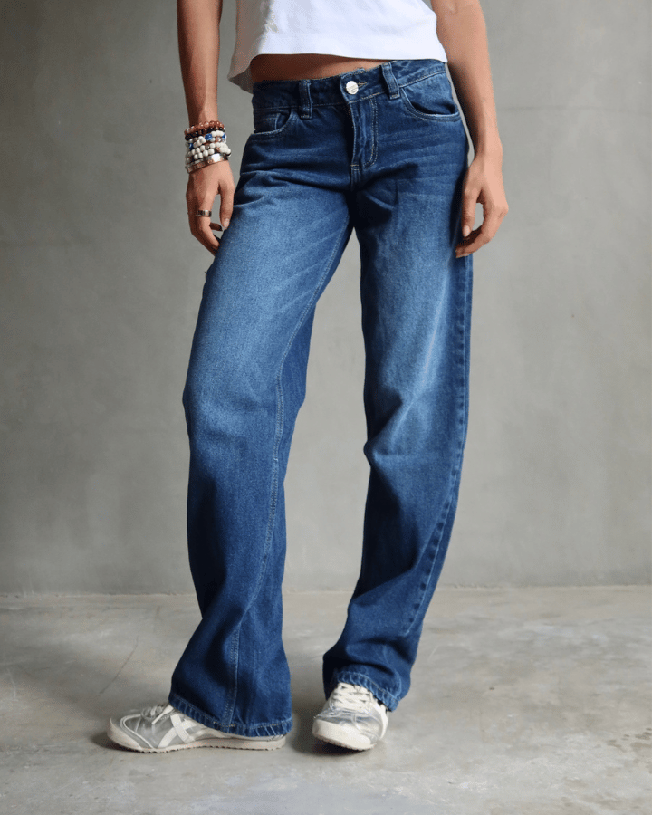 JEAN EXTRA LOW STRAIGHT FIT CROC BEIGE STARS AZUL