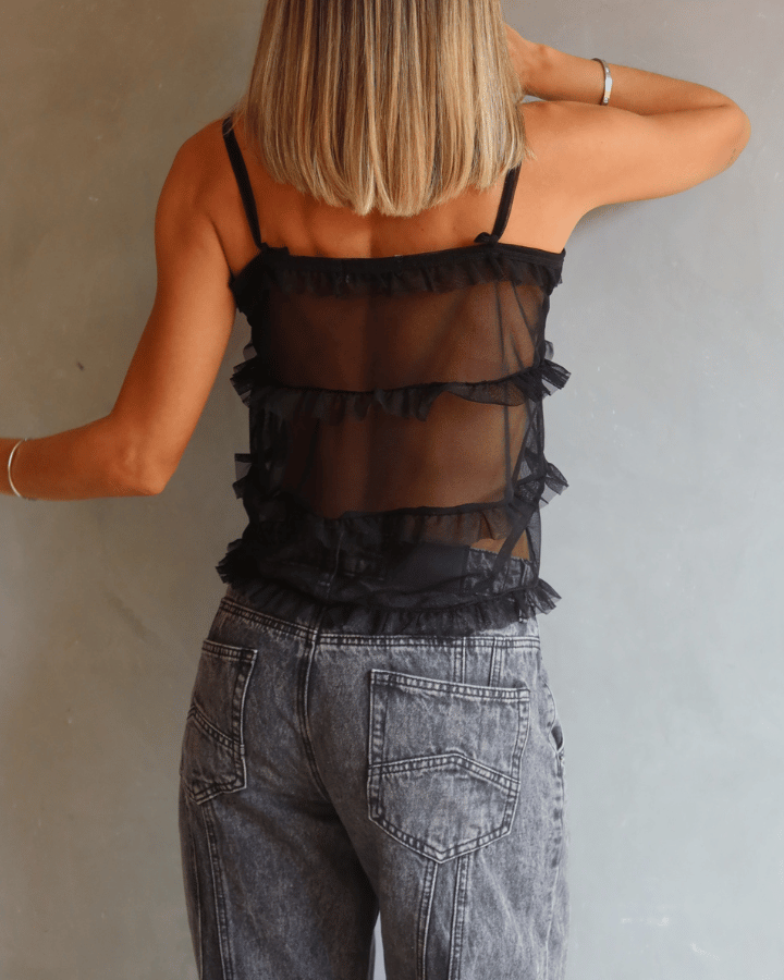 TOP MESH CON VOLANTES NEGRO