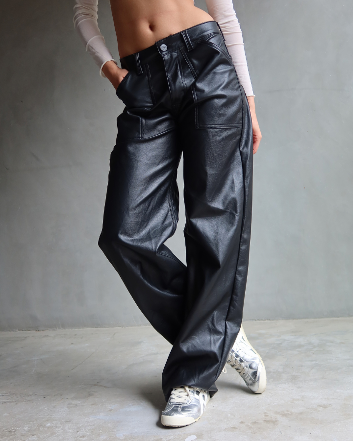 PANTALÓN DE CUERINA NEGRO MIAMI VICE