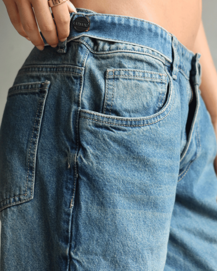 JEAN LOW WIDE FIT TIRO BAJO CINTURA AJUSTABLE AZUL