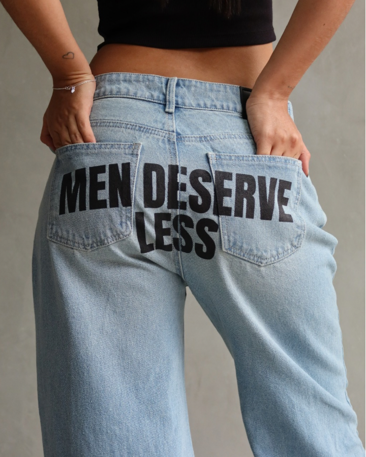 JEAN DESERVE LESS STRAIGHT AZUL CLARO