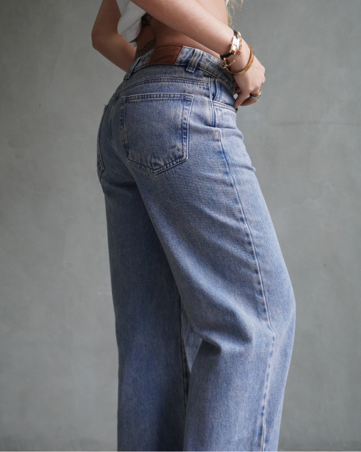JEAN ANCHO STRAIGHT COTTON CANDY WASH AZUL