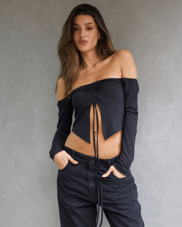 TOP RUCHED OFF SHOULDER NEGRO