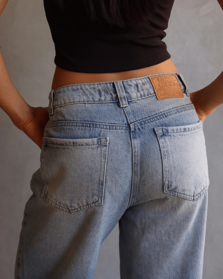 JEAN WIDE LEG FIT AZUL CLARO