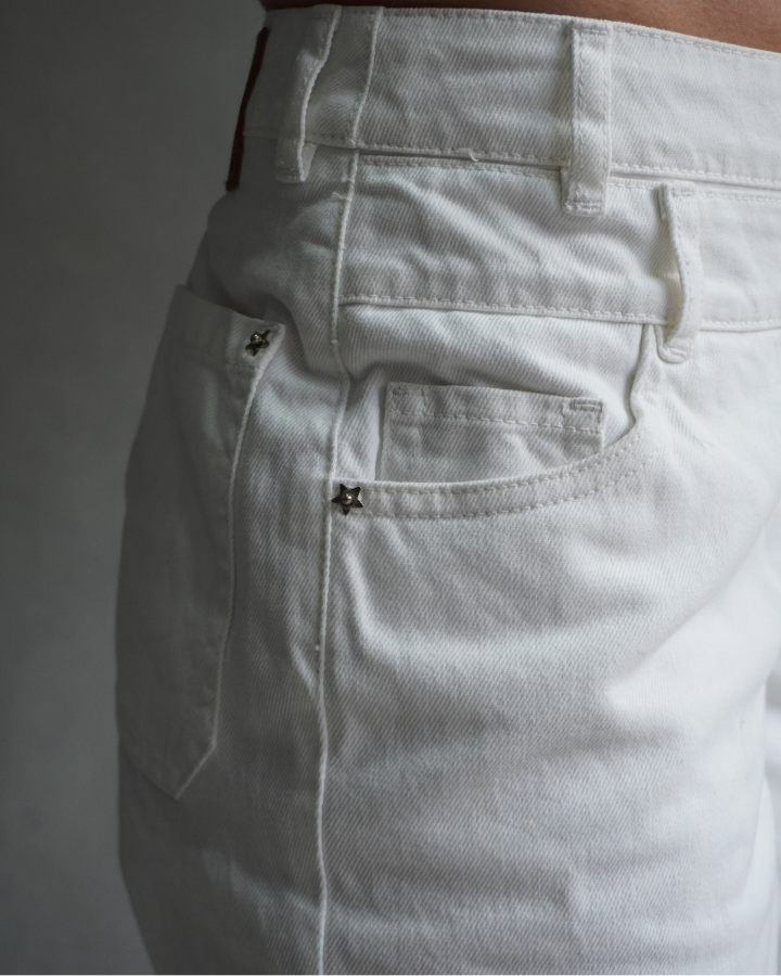 JEAN STRAIGHT DOBLE PRETINA BLANCO