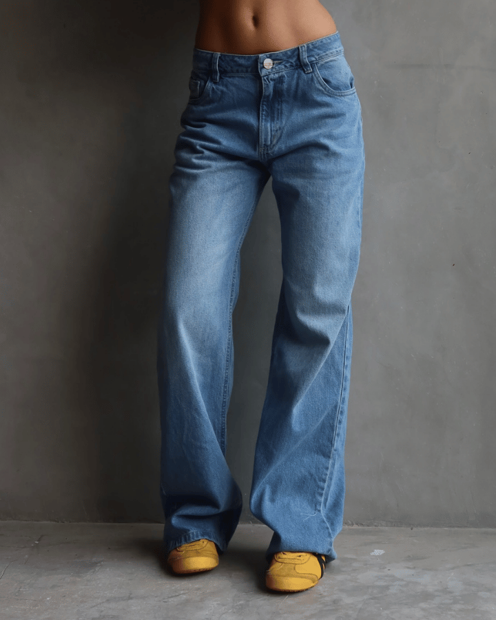 JEAN STRAIGHT BLACK STARS AZUL CLARO