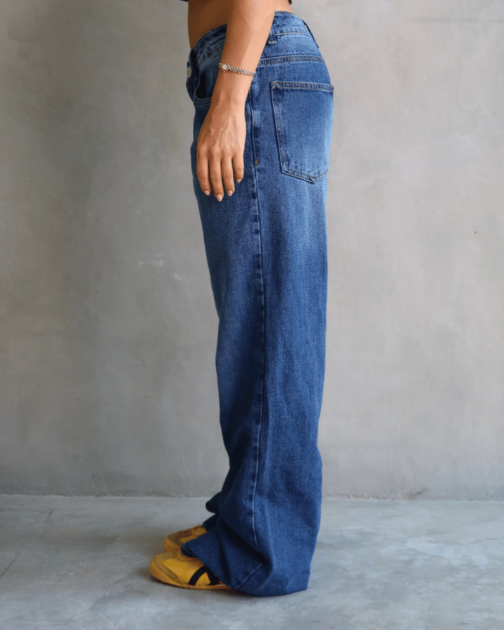 JEAN LOW WIDE FIT TIRO BAJO ANCHO AZUL OSCURO