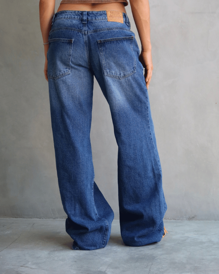 JEAN LOW WIDE FIT TIRO BAJO ANCHO AZUL OSCURO