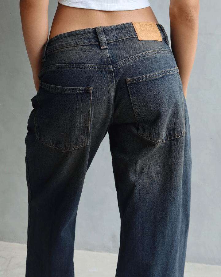 JEAN WIDE LOW FIT TIRO BAJO ANCHO AZUL DIRTY WASHED