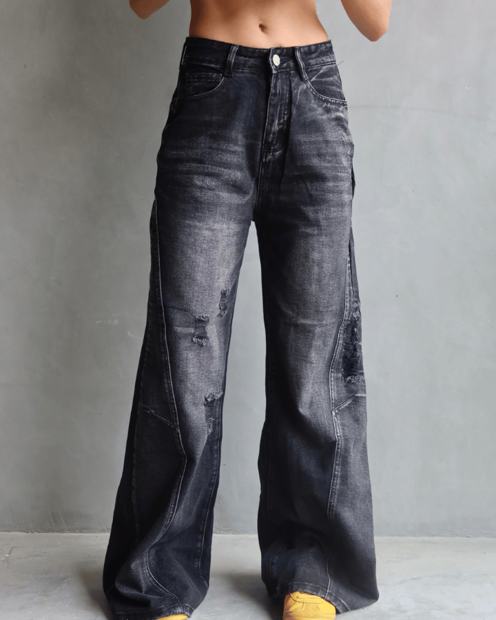 JEAN WIDE LEG TIRO ALTO ROCKSTAR NEGRO CON ROTOS