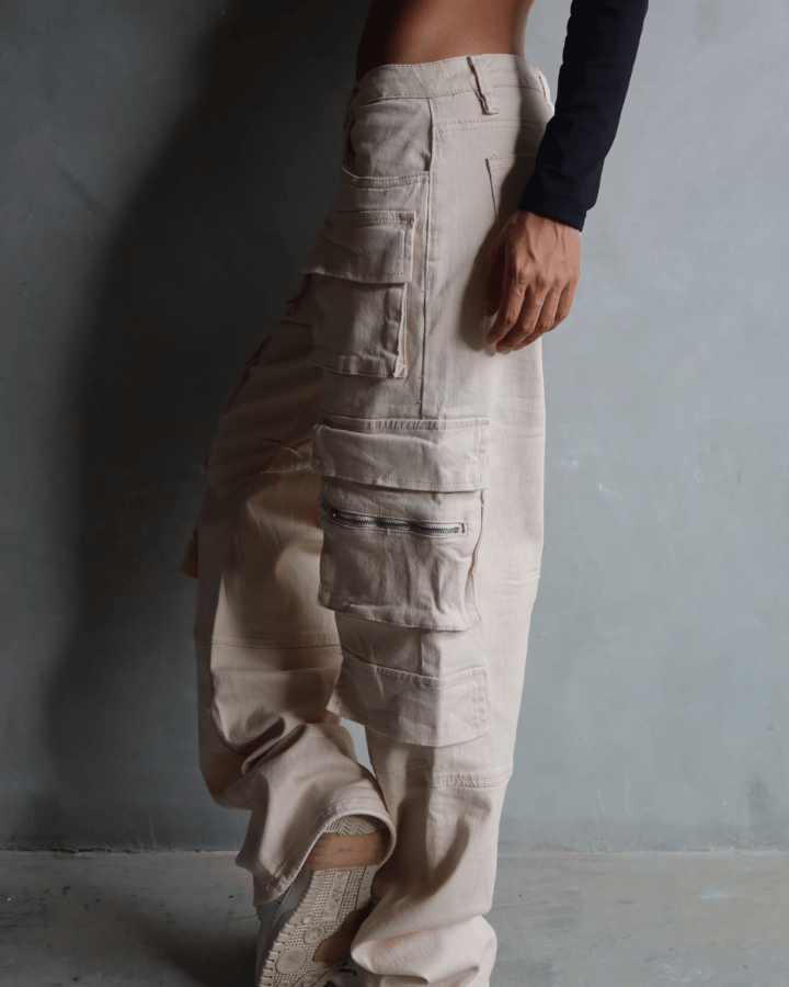 PANTALÓN MULTIPOCKET IVORY