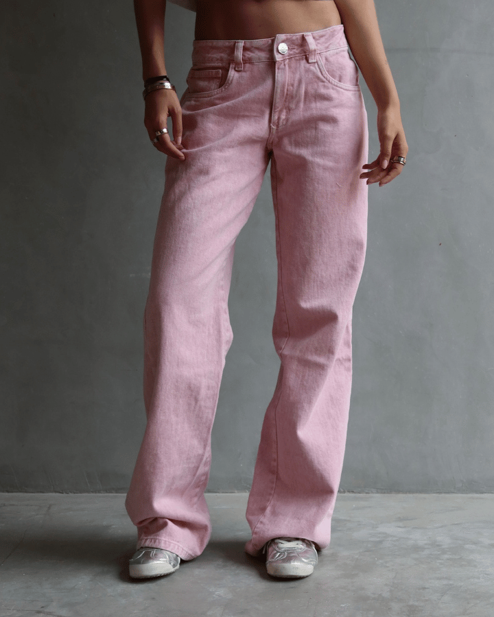 JEAN LOW WIDE FIT TIRO BAJO ANCHO FULLY BLUSH ROSADO