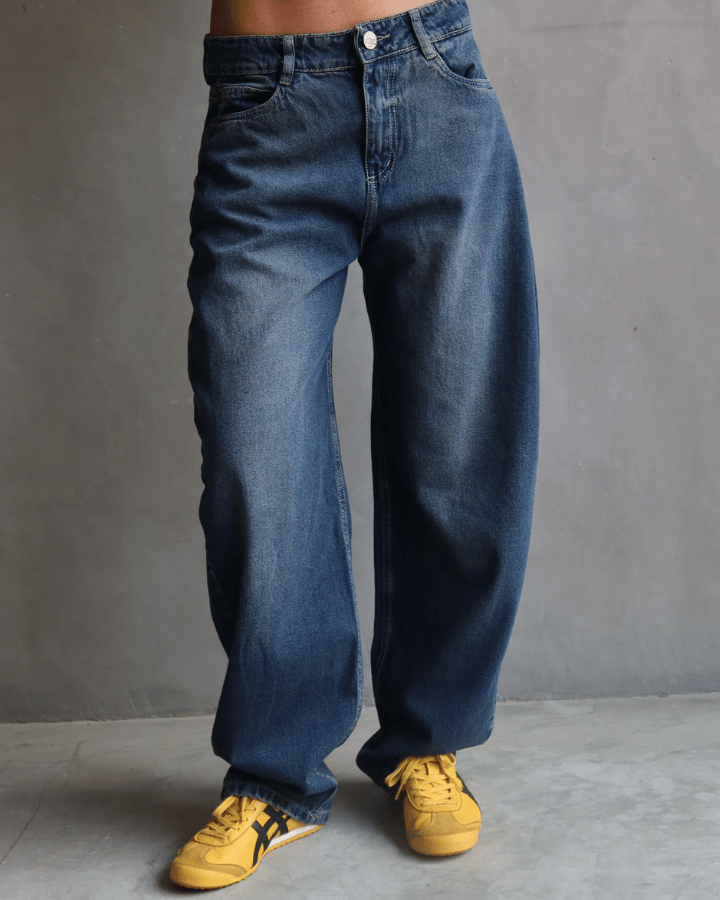 JEAN SCULPTED FIT AZUL OSCURO