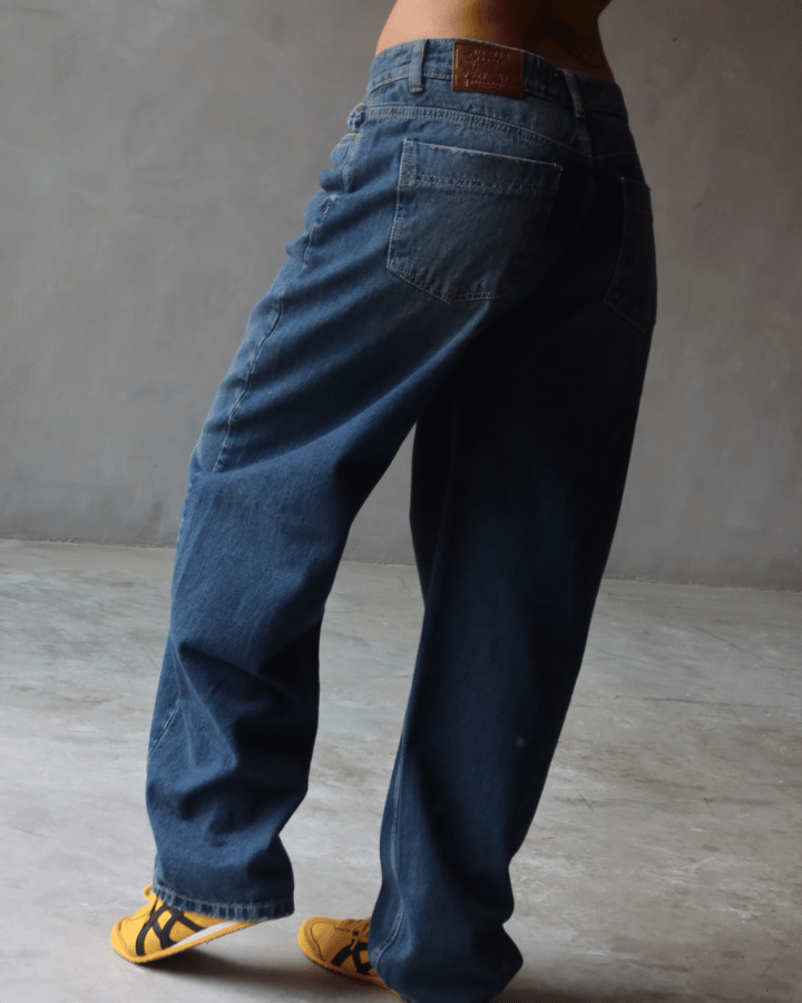 JEAN SCULPTED FIT AZUL OSCURO