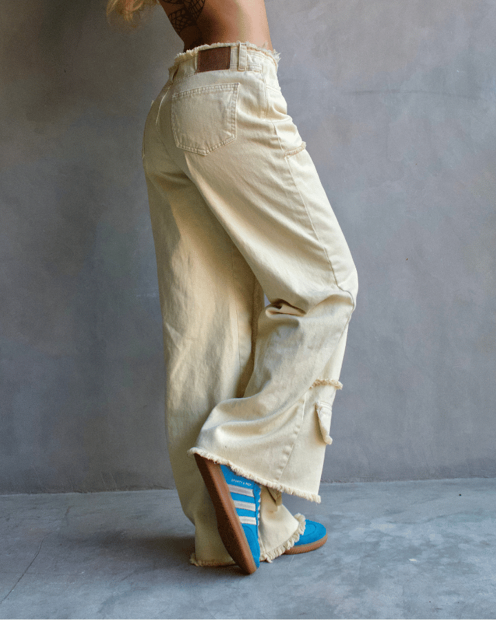 JEAN ANCHO DESTROYED DIRTY WASH VAINILLA BEIGE