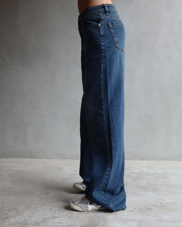 JEAN WIDE LEG FIT TONE WASHED AZUL OSCURO