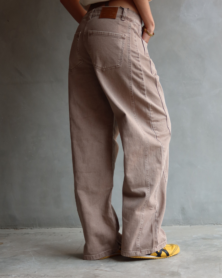 JEAN SCULPTED FIT BEIGE