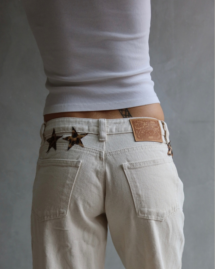 JEAN EXTRA LOW STRAIGHT FIT CHEETAH STARS BEIGE