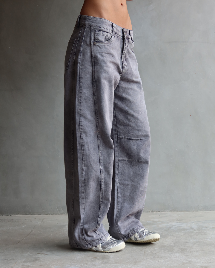 JEAN SCULPTED GRIS CLARO LAVADO