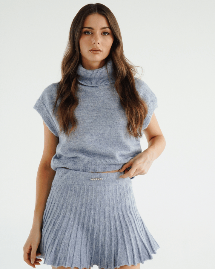 MINI FALDA TEJIDA AZUL CLARO