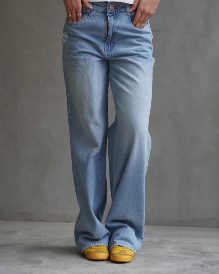 JEAN BACK STARS STUDS STRAIGHT AZUL CLARO