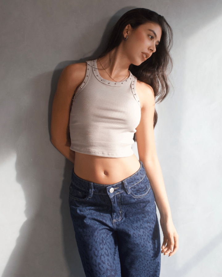 TANK TOP STUDDED TACHES NUDE