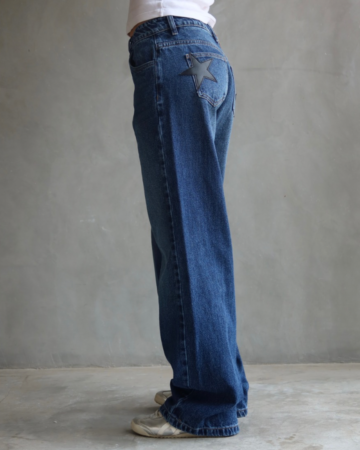 JEAN RELAXED FIT BLACK STARS AZUL OSCURO