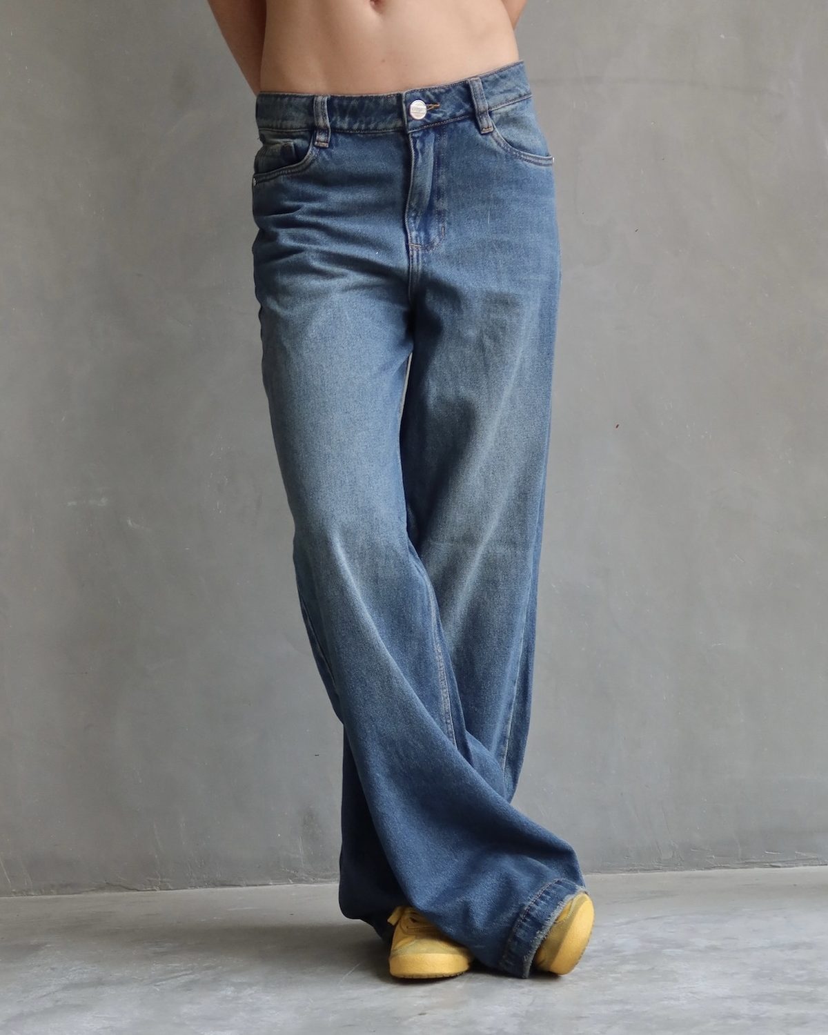 JEAN WIDE LEG FIT AZUL DIRTY WASHED