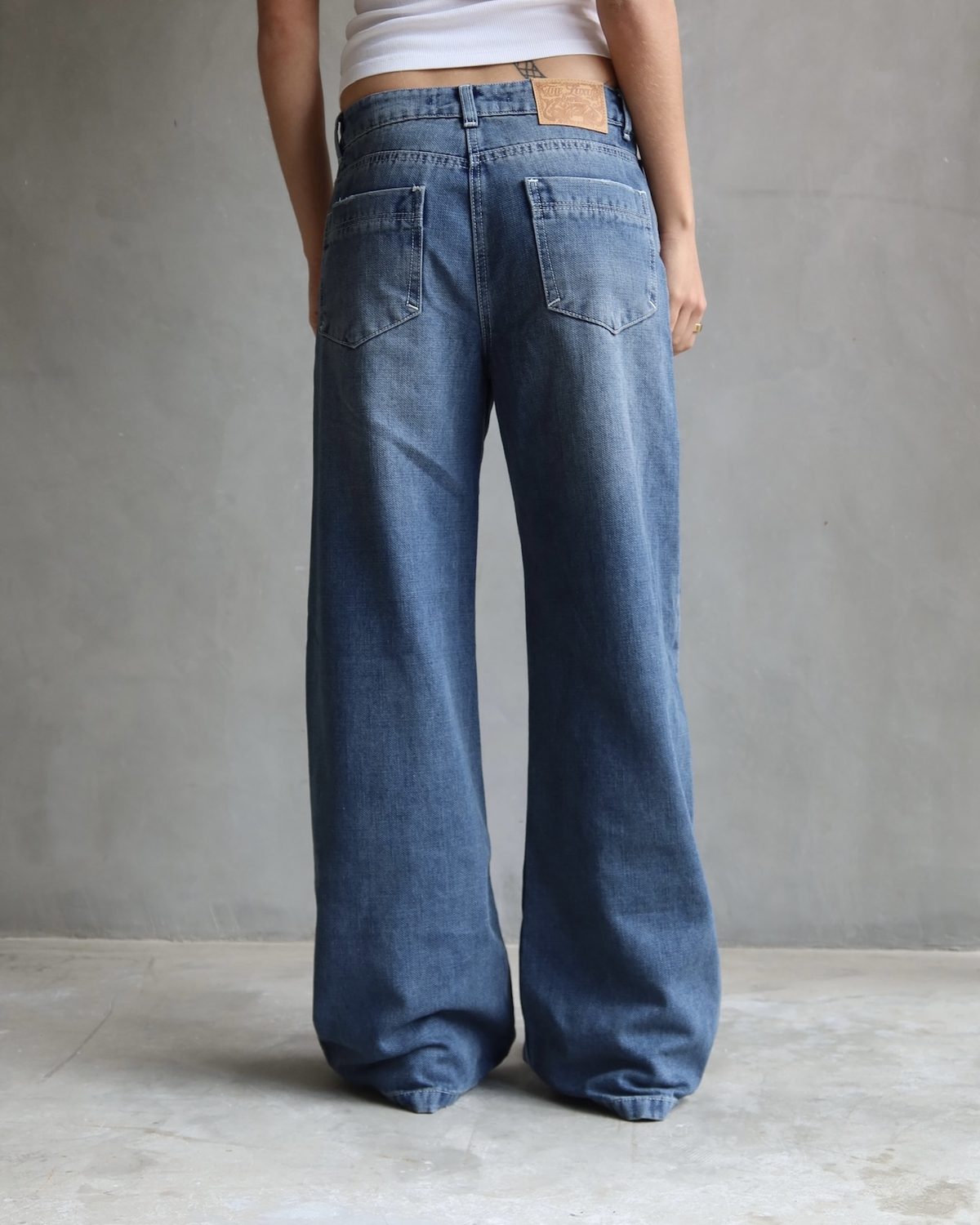 JEAN WIDE LEG FIT AZUL MEDIO WASHED