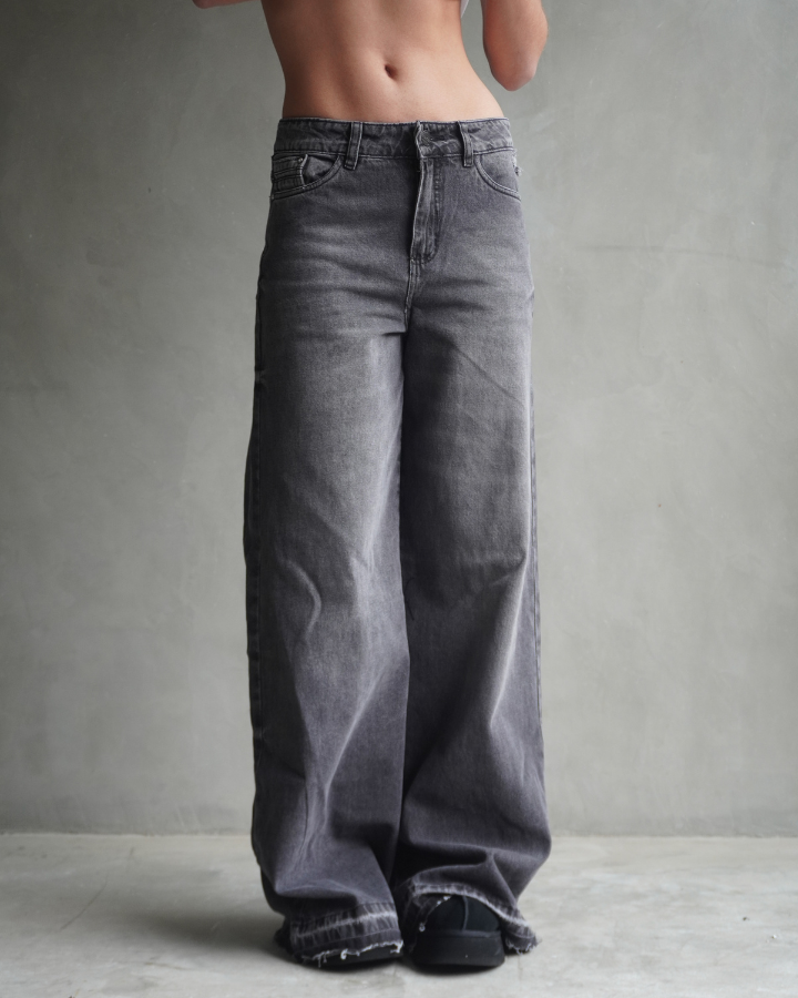 JEAN ANCHO WIDE LEG FIT WASHED NEGRO