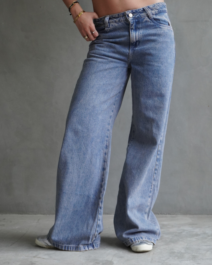 JEAN ANCHO STRAIGHT COTTON CANDY WASH AZUL