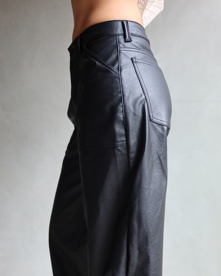 PANTALÓN DE CUERINA NEGRO MIAMI VICE