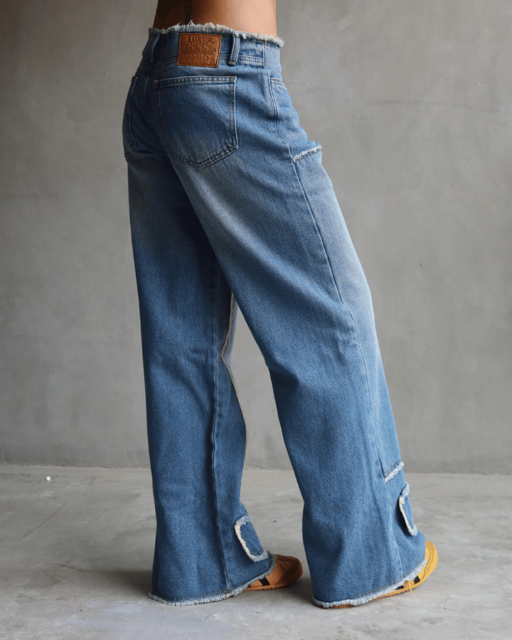 JEAN ANCHO DESTROYED DIRTY WASH AZUL CLARO