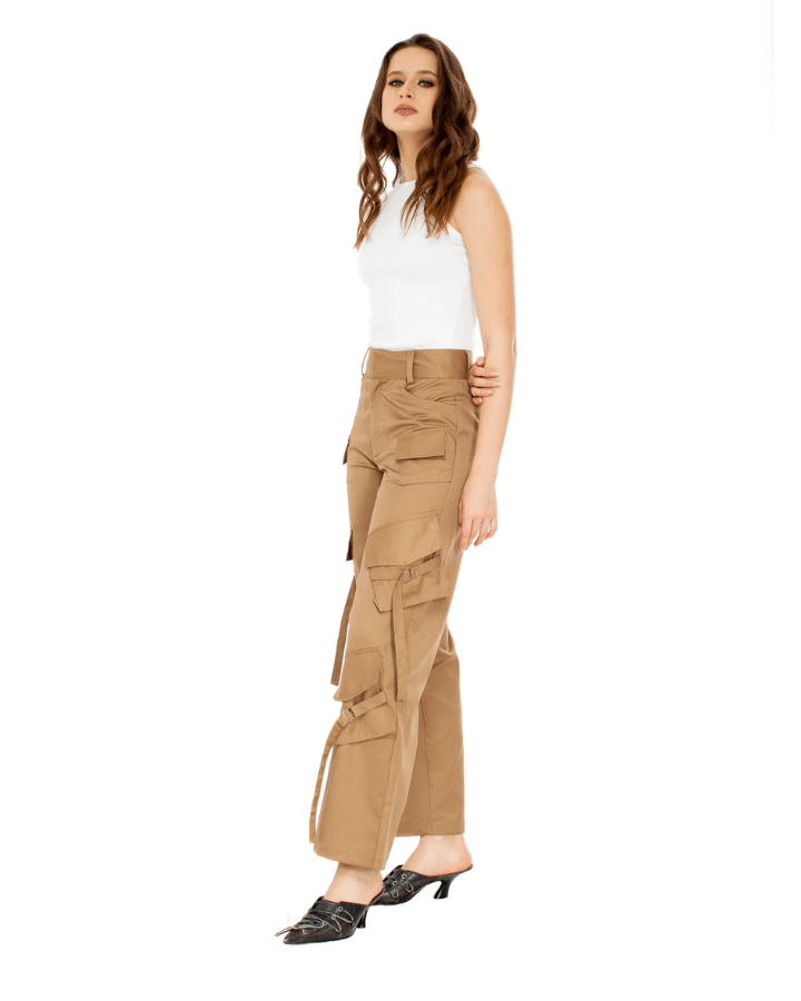 MACONDIA PANTALÓN CARGO BEIGE