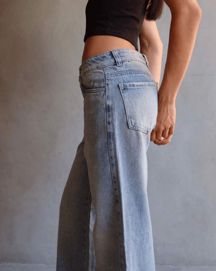 JEAN WIDE LEG FIT AZUL CLARO