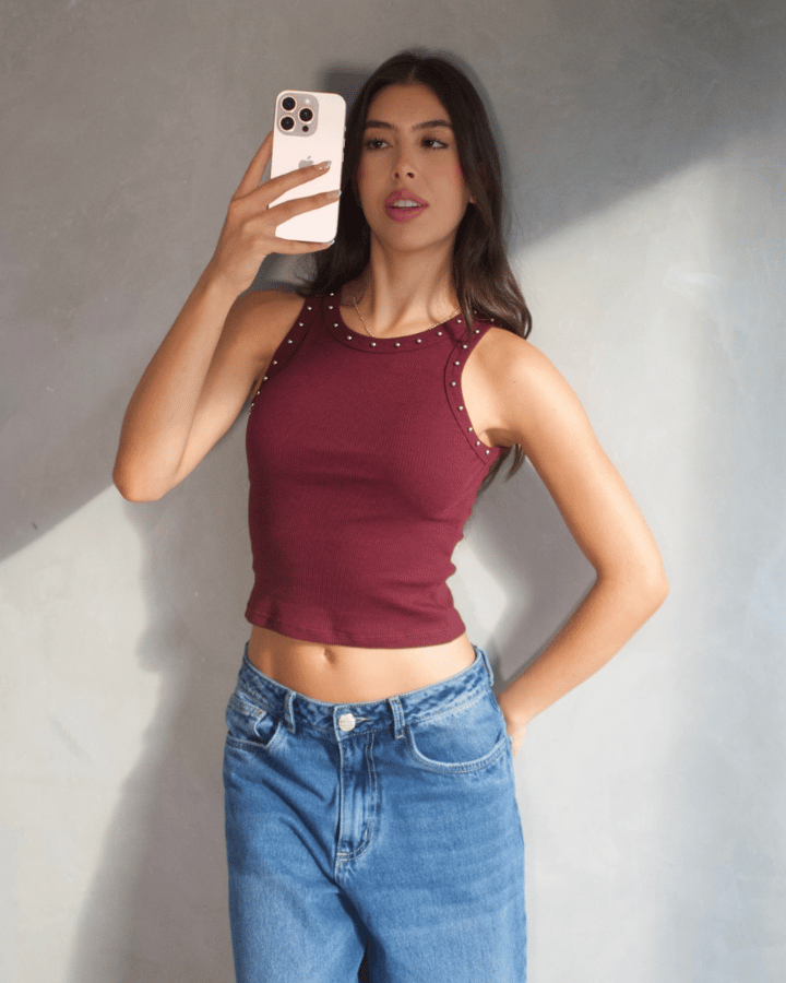 TANK TOP STUDDED TACHES WINE BURGUNDY