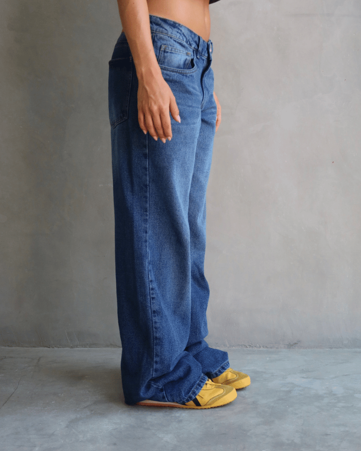 JEAN LOW WIDE FIT TIRO BAJO ANCHO AZUL OSCURO