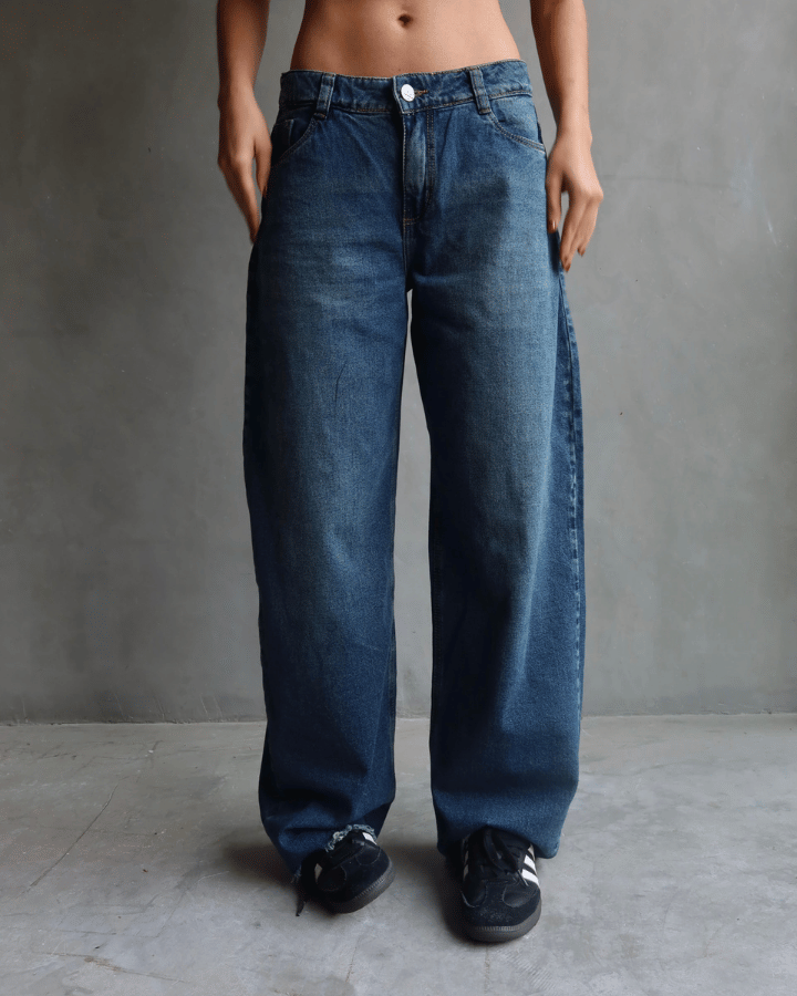 JEAN STRAIGHT AZUL MEDIO CON ESTRELLAS PLATEADAS