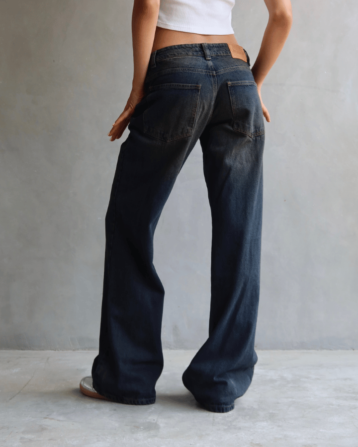JEAN WIDE LOW FIT TIRO BAJO ANCHO AZUL DIRTY WASHED