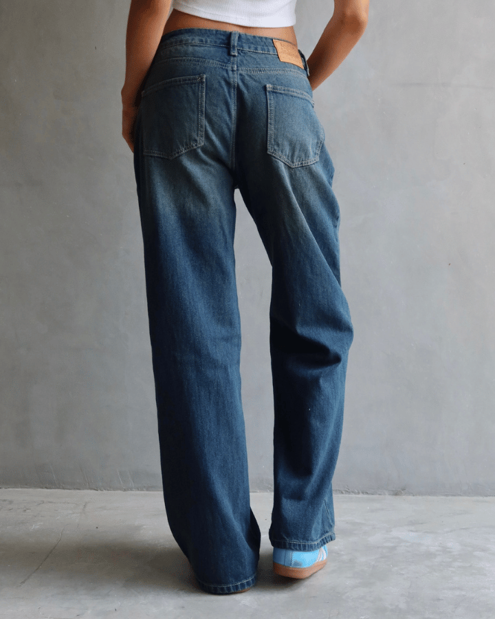 JEAN RELAXED FIT GREEN TINTED AZUL
