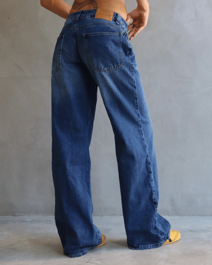 JEAN LOW WIDE FIT TIRO BAJO ANCHO AZUL OSCURO