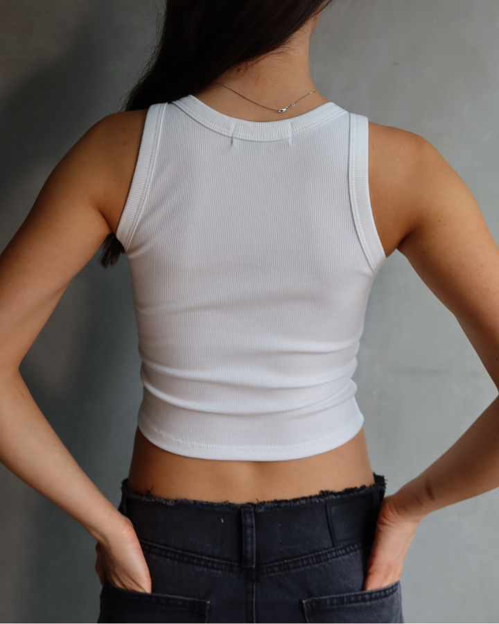 TANK TOP ESCOTADO DOUBLE TACHES BLANCO