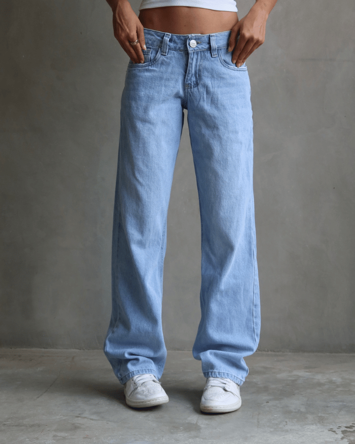 JEAN EXTRA LOW STRAIGHT FIT ICE AZUL CLARO