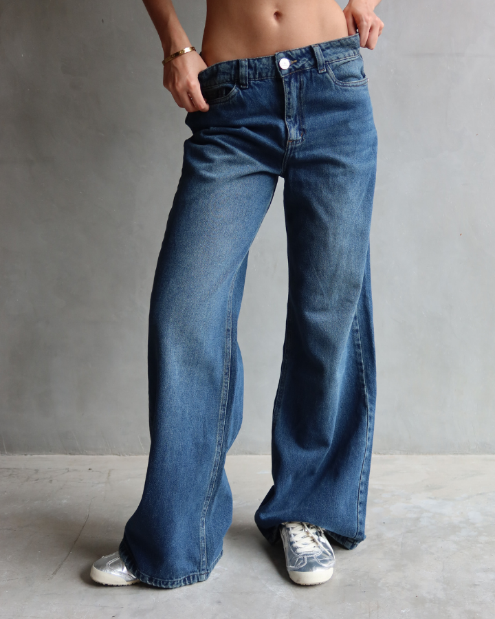 JEAN WIDE LEG FIT TONE WASHED AZUL OSCURO