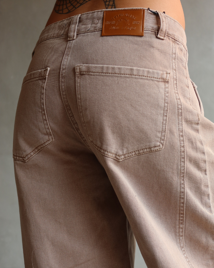 JEAN SCULPTED FIT BEIGE