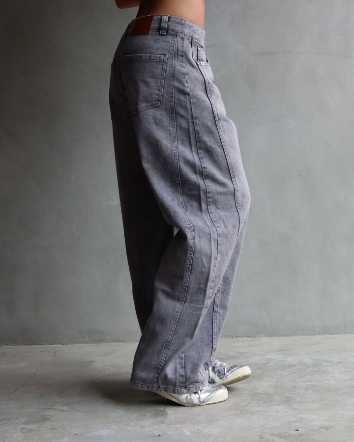 JEAN SCULPTED GRIS CLARO LAVADO