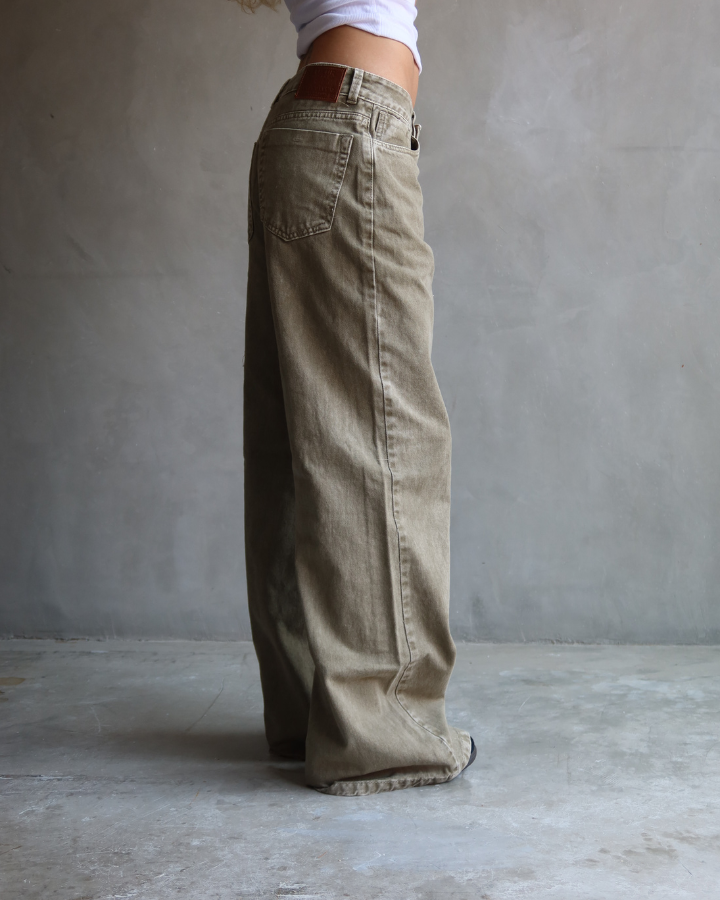 JEAN WIDE LEG FIT WASHED VERDE