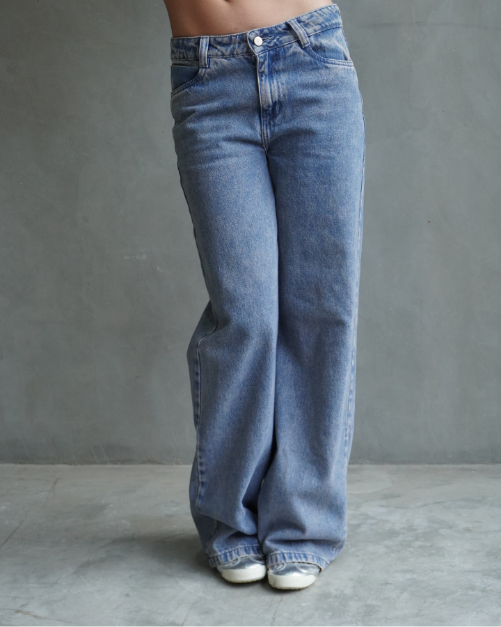 JEAN ANCHO STRAIGHT COTTON CANDY WASH AZUL