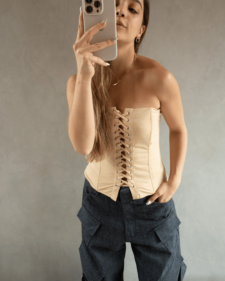 CORSET LACE UP CON CORDONES NUDE