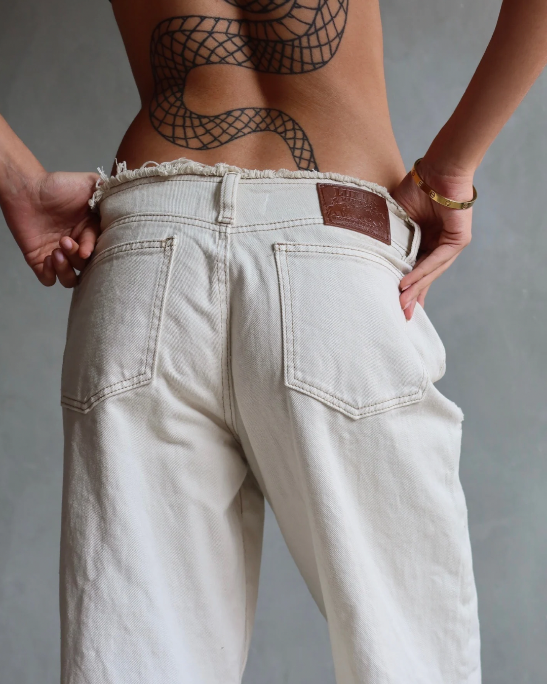 JEAN ANCHO DESTROYED WASH LIGHT BEIGE CREMA